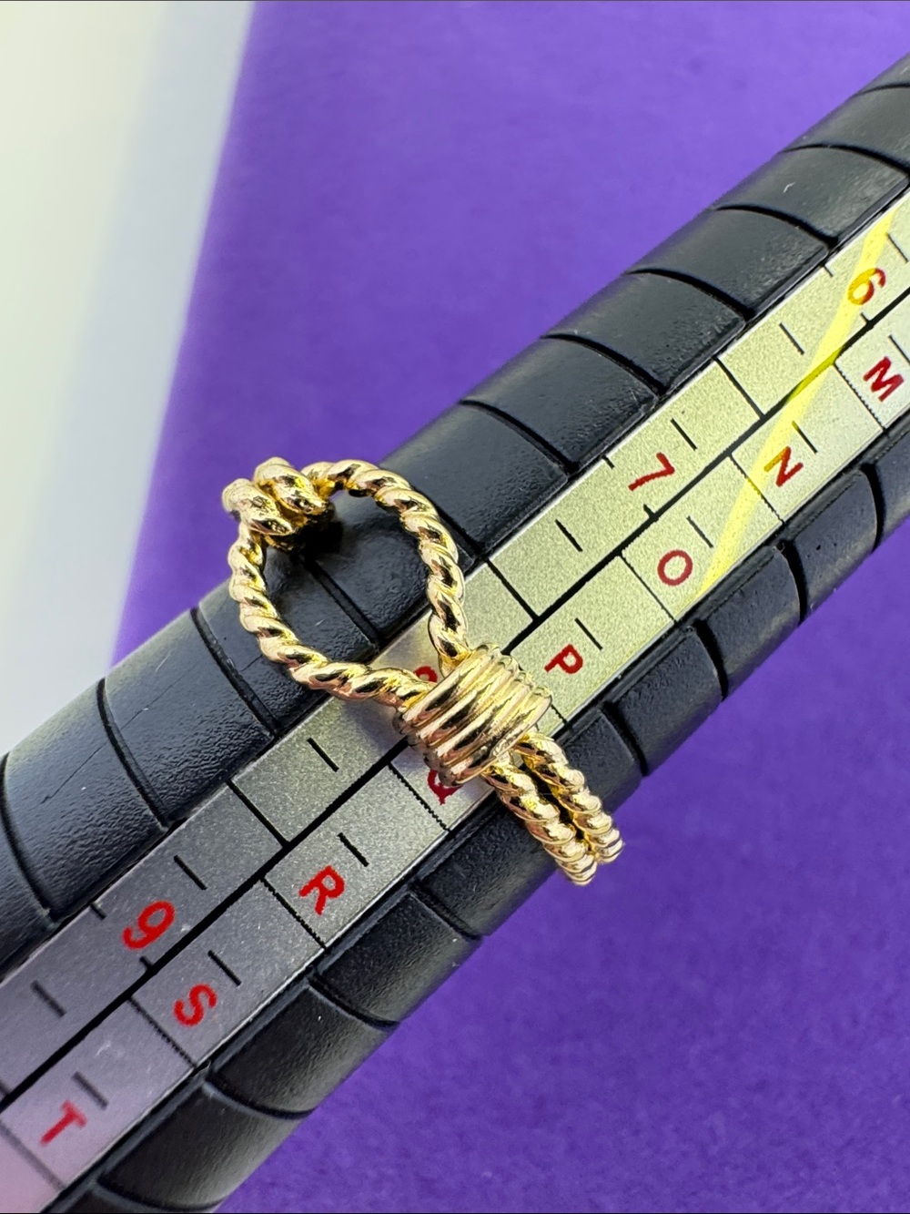 💛 Vintage Gold Plated Nautical Rope Knot Ring | Minimalist Stacking NOS - Picture 6 of 7
